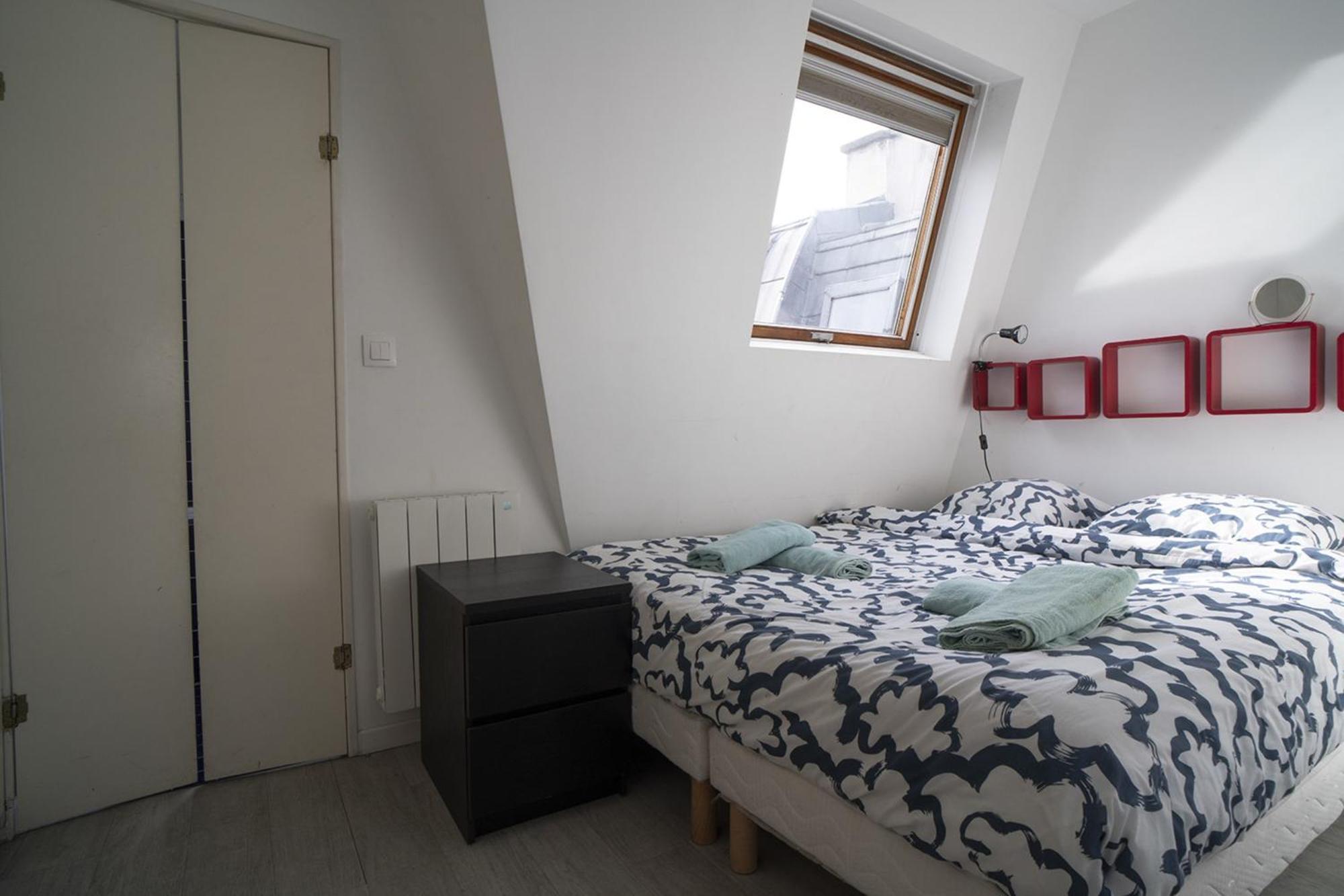 Comfortable In The Heart Of Apartment Paris
